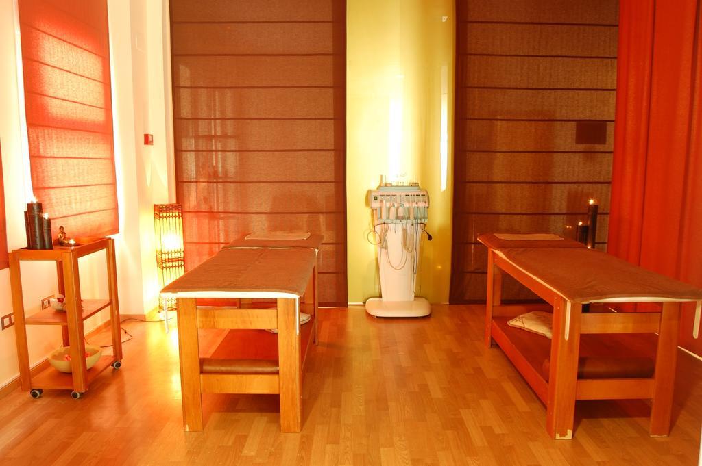 Hotel Tematico Costa Del Sol 토레몰리노스 외부 사진