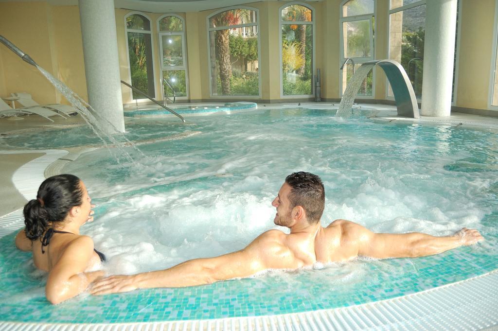 Hotel Tematico Costa Del Sol 토레몰리노스 외부 사진
