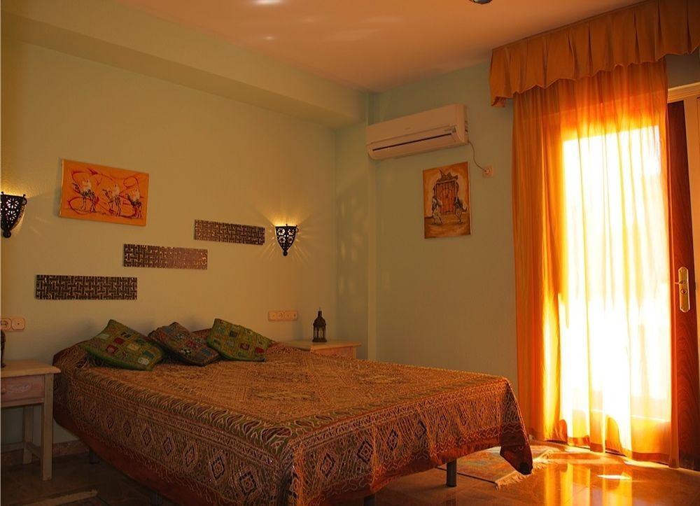 Hotel Tematico Costa Del Sol 토레몰리노스 외부 사진