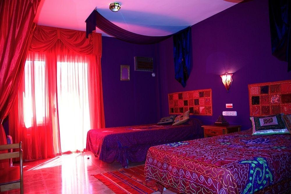 Hotel Tematico Costa Del Sol 토레몰리노스 외부 사진