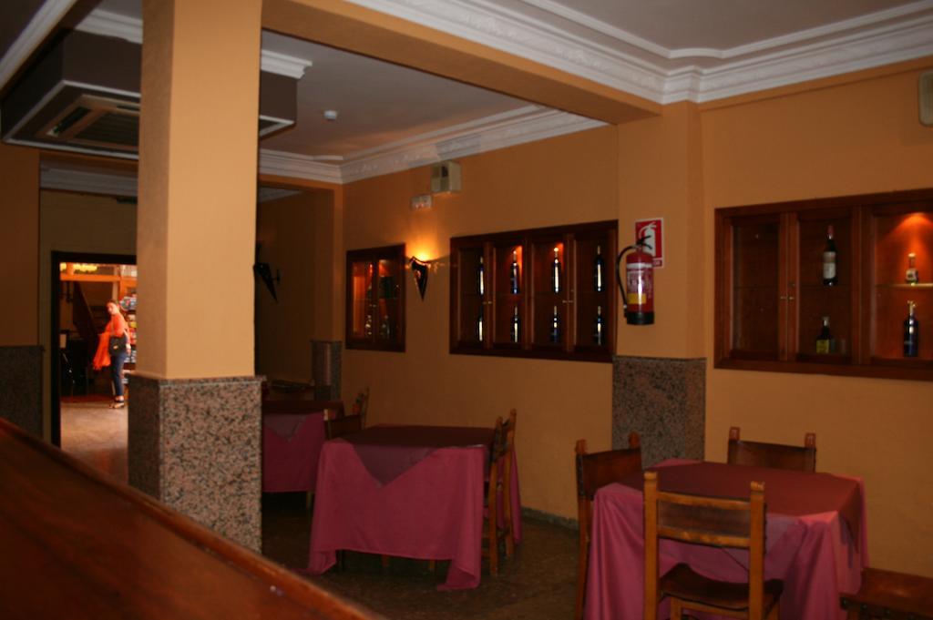 Hotel Tematico Costa Del Sol 토레몰리노스 외부 사진